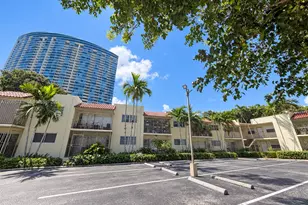 520 NE 38th St, Miami, FL 33137 - Photo 17