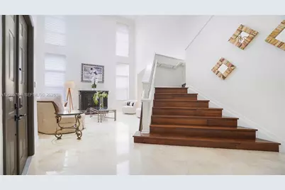 1606 Victoria Pointe Cir, Weston, FL 33327 - Photo 3