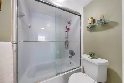 150 Ocean Lane Dr #2H, Key Biscayne, FL 33149 - Photo 31