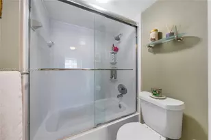 150 Ocean Ln Dr, Key Biscayne, FL 33149 - Photo 31