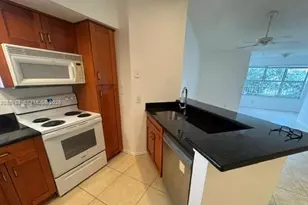 3350 NW Pinewalk Dr N, Margate, FL 33063 - Photo 15