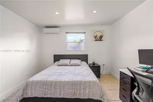 1126 E Hawthorne Cir, Hollywood, FL 33021 - Photo 23