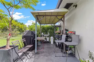 1126 E Hawthorne Cir, Hollywood, FL 33021 - Photo 25