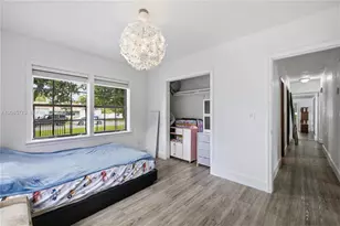 65 NW 118th St, Miami, FL 33168 - Photo 23