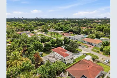 65 NW 118th St, Miami, FL 33168 - Photo 49