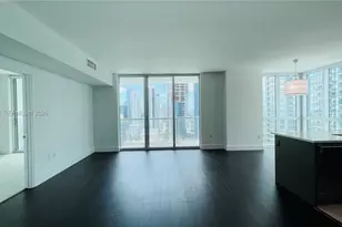 55 SE 6th St, Miami, FL 33131 - Photo 31
