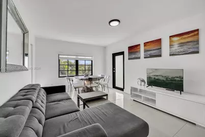 7910 Byron Ave, Miami Beach, FL 33141 - Photo 29