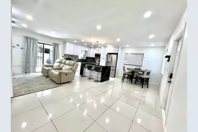 3810 NW 197th Ter #3810, Miami Gardens, FL 33055 - Photo 7