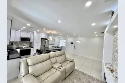3810 NW 197th Ter #3810, Miami Gardens, FL 33055 - Photo 5