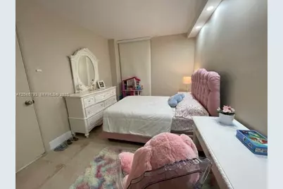 3625 N Country Club Dr #704, Aventura, FL 33180 - Photo 19