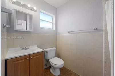 3530 N 65th Ave, Hollywood, FL 33024 - Photo 11