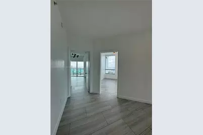 350 S Miami Ave #3913, Miami, FL 33130 - Photo 7