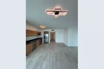 350 S Miami Ave #3913, Miami, FL 33130 - Photo 5