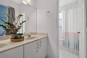 10861 NW 79th St, Doral, FL 33178 - Photo 27