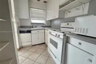 75 Washington Ave, Miami Beach, FL 33139 - Photo 7