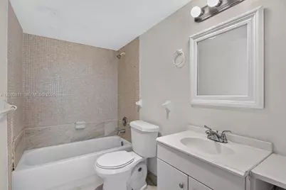 4174 Inverrary Dr #815, Lauderhill, FL 33319 - Photo 19