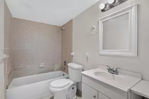 4174 Inverrary Dr, Lauderhill, FL 33319 - Photo 19