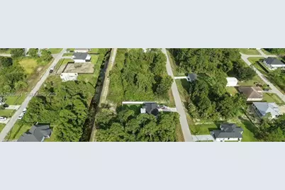 739 Theodore Vail St E, Lehigh Acres, FL 33974 - Photo 13