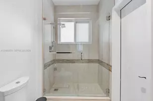 900 Spoonbill Cir, Weston, FL 33326 - Photo 23