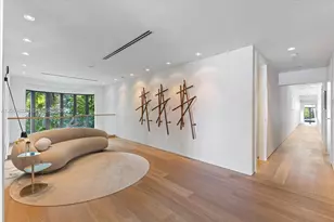 401 E Rivo Alto Dr, Miami Beach, FL 33139 - Photo 17