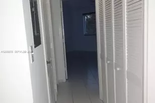 4681 NW 9th St, Miami, FL 33126 - Photo 9