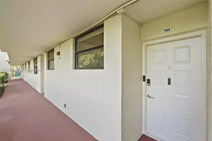 111 Lake Emerald Dr, Oakland Park, FL 33309 - Photo 11