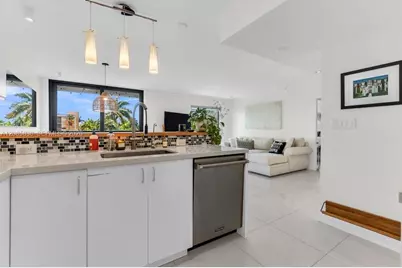1600 S Bayshore Ln #4C, Miami, FL 33133 - Photo 9