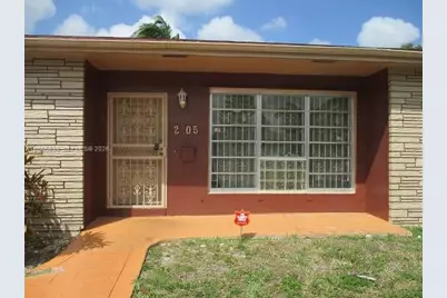 205 NE 175th St, North Miami Beach, FL 33162 - Photo 5