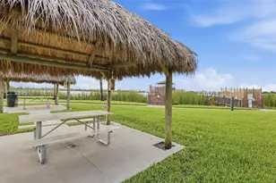 111 Lake Emerald Dr, Oakland Park, FL 33309 - Photo 41