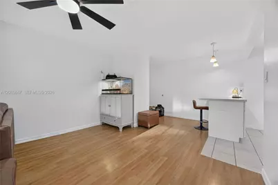 5767 Washington St #F22, Hollywood, FL 33023 - Photo 5