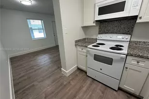 2500 Johnson St, Hollywood, FL 33020 - Photo 11