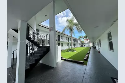 2500 Johnson St #8, Hollywood, FL 33020 - Photo 27
