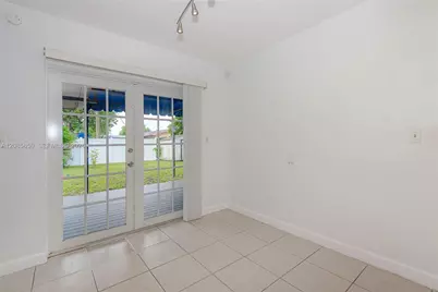 2631 Alcazar Dr, Miramar, FL 33023 - Photo 9