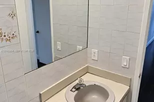 19471 SW 198th St, Miami, FL 33187 - Photo 29