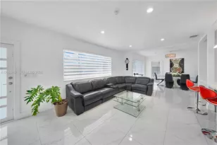 9365 SW 44th St, Miami, FL 33165 - Photo 3