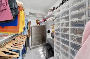 9365 SW 44th St, Miami, FL 33165 - Photo 25