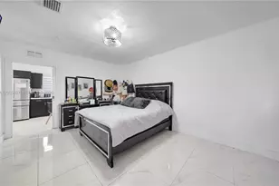 9365 SW 44th St, Miami, FL 33165 - Photo 33