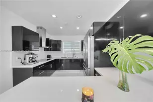 9365 SW 44th St, Miami, FL 33165 - Photo 7