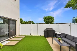 11467 W 34th Ct, Hialeah, FL 33018 - Photo 3