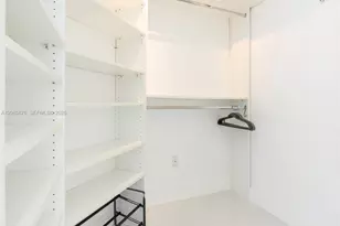 18201 Collins Ave, Sunny Isles Beach, FL 33160 - Photo 15