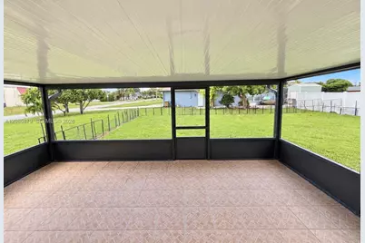 1328 SE 15th Pl., Cape Coral, FL 33990 - Photo 15