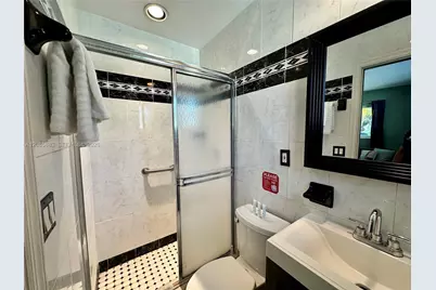 2431 Washington St #2, Hollywood, FL 33020 - Photo 15