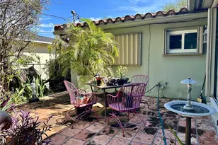 2431 Washington St, Hollywood, FL 33020 - Photo 21