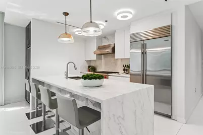 350 Meridian Ave #201, Miami Beach, FL 33139 - Photo 5