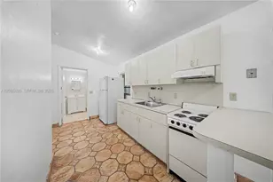 15365 SW 206th Ave, Miami, FL 33187 - Photo 37