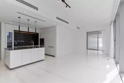 300 Biscayne Blvd Way #1404W, Miami, FL 33131 - Photo 15