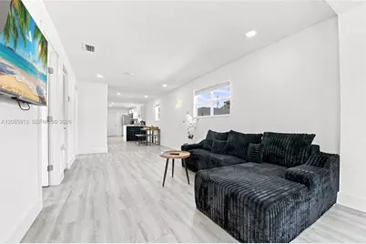 7026 NW 21st Ave, Miami, FL 33147 - Photo 9