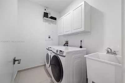 18955 Atlantic Blvd, Sunny Isles Beach, FL 33160 - Photo 15