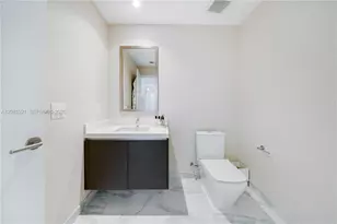 851 NE 1st Ave, Miami, FL 33132 - Photo 21