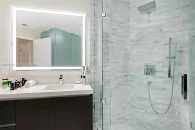 851 NE 1st Ave #3408, Miami, FL 33132 - Photo 15
